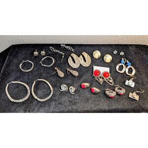 Fourteen Silver Tone Red White Blue Theme Pierced Earring Jewelry Lot